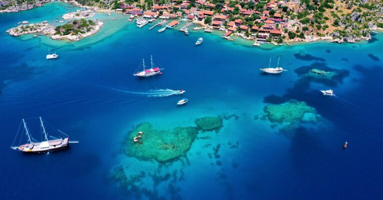 Alquiler de yates en Turquía: explorando las hermosas costas del Egeo y el Mediterráneo