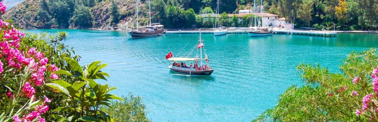 Descubra la belleza y el lujo del alquiler de yates en Turquía